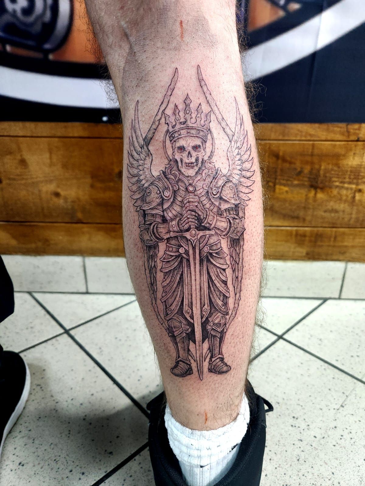 Tatouage pointillisme dot work réalisation 9 — Black Chick Tattoo Tours-en-Savoie
