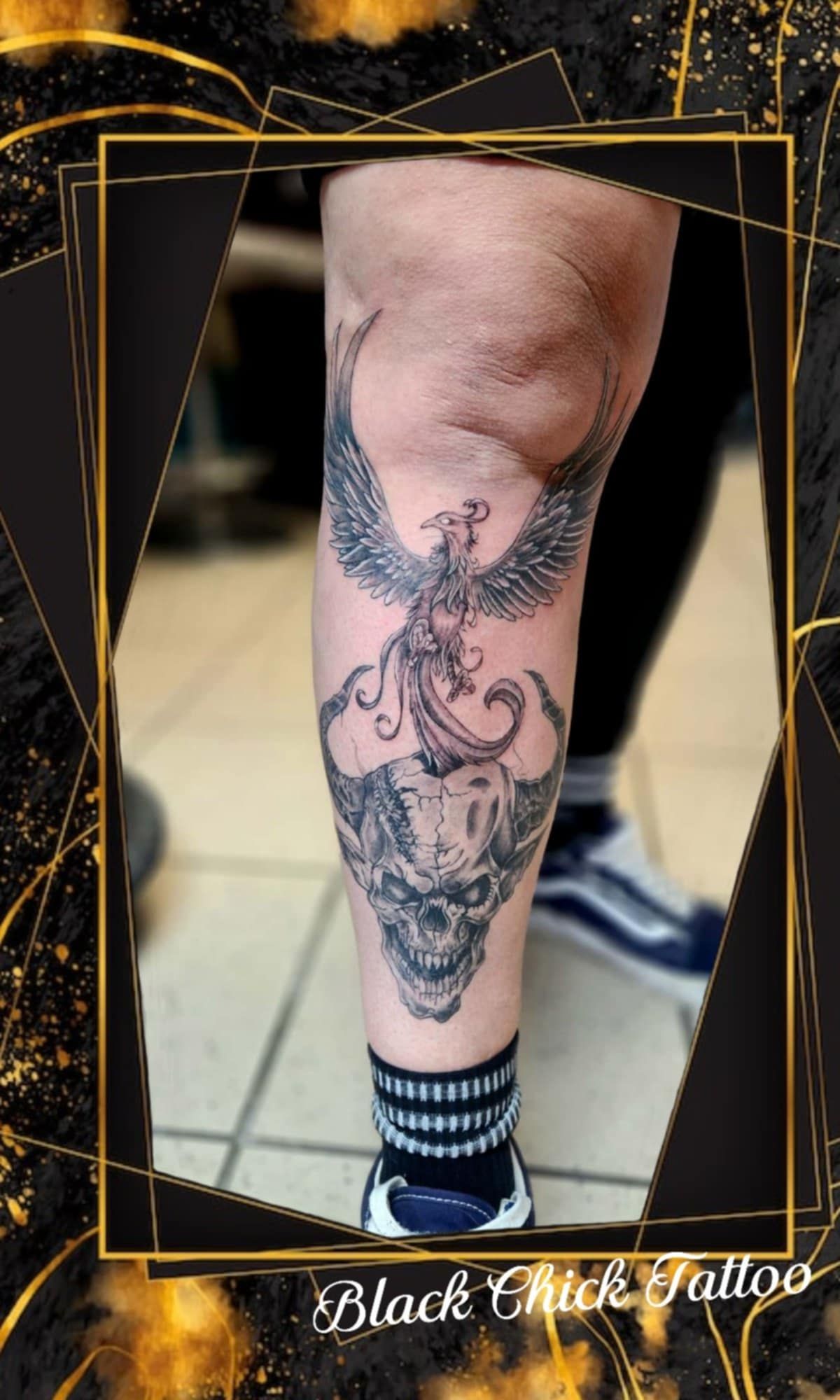 Tatouage pointillisme dot work réalisation 21 — Black Chick Tattoo Tours-en-Savoie
