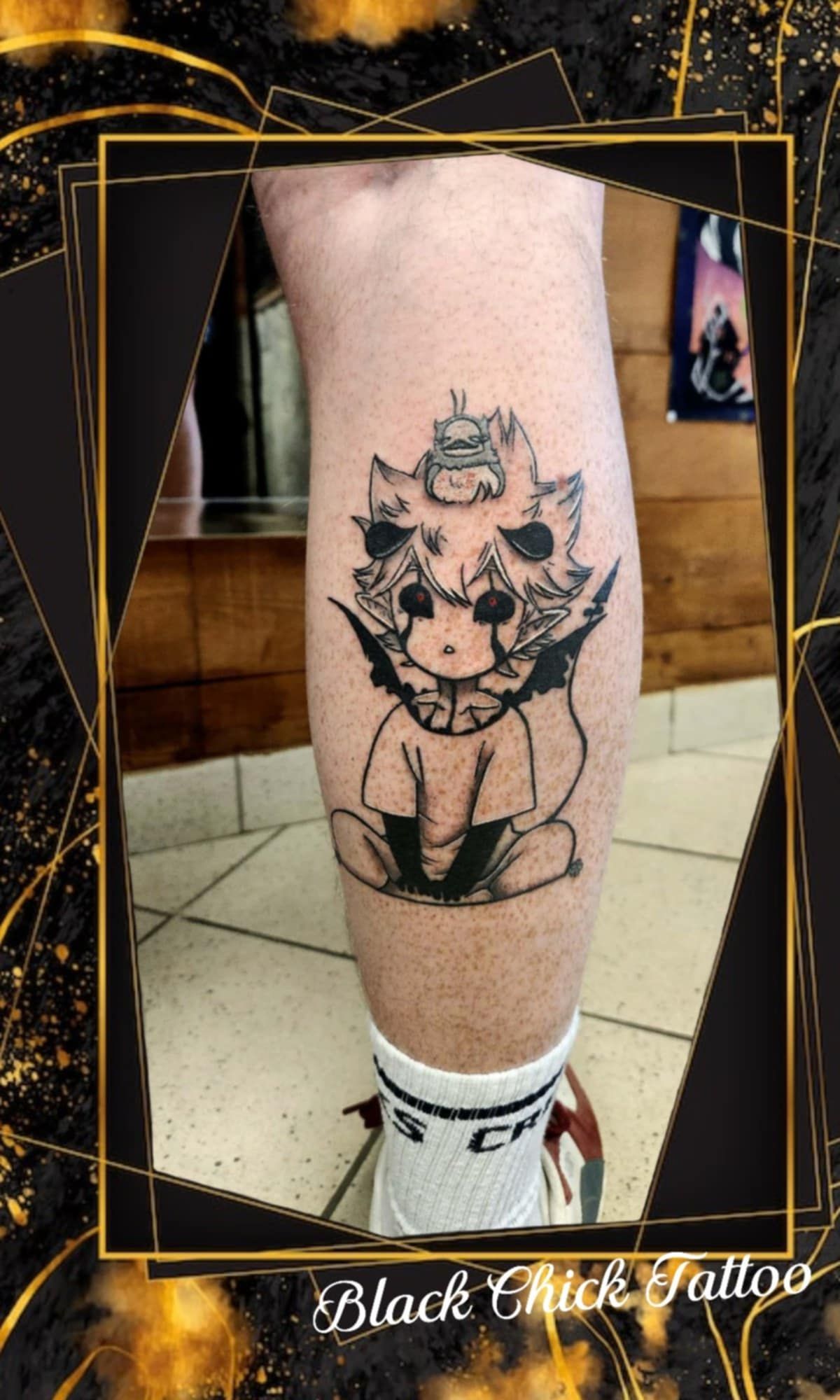 Tatouage pointillisme dot work réalisation 24 — Black Chick Tattoo Tours-en-Savoie